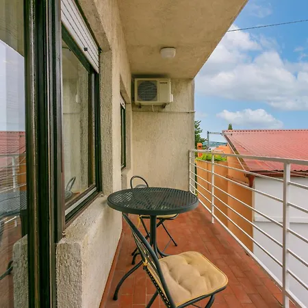 Zec Apartamento *