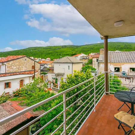 Zec Apartamento Selce