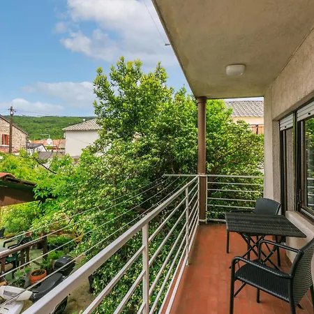 Zec Apartamento