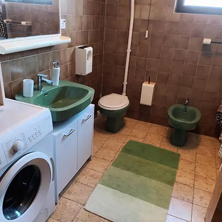 Zec Apartamento *